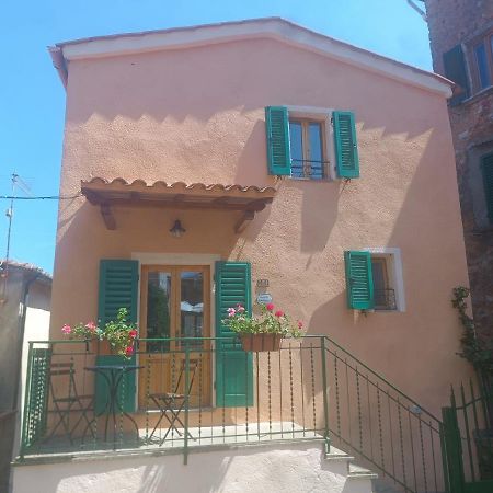 L'Isola Di Boccheggiano Apartman Kültér fotó